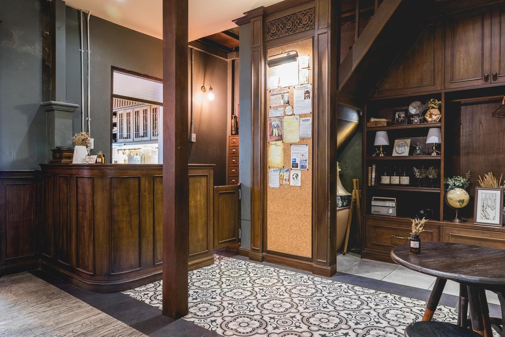 Niras Bankoc Hostel Bangkok Luaran gambar